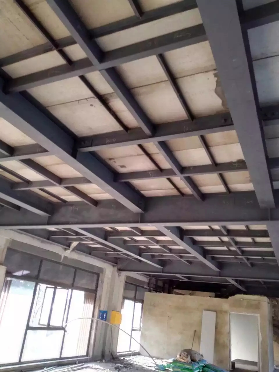 鹤壁厂家：蒸压砂加气混凝土墙板（ALC板）生产制造安装流程大全